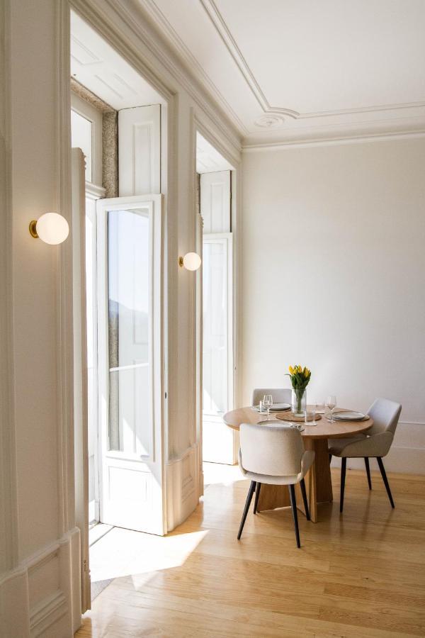 Modern Charming Loft With Balcony In Central Porto Eksteriør bilde